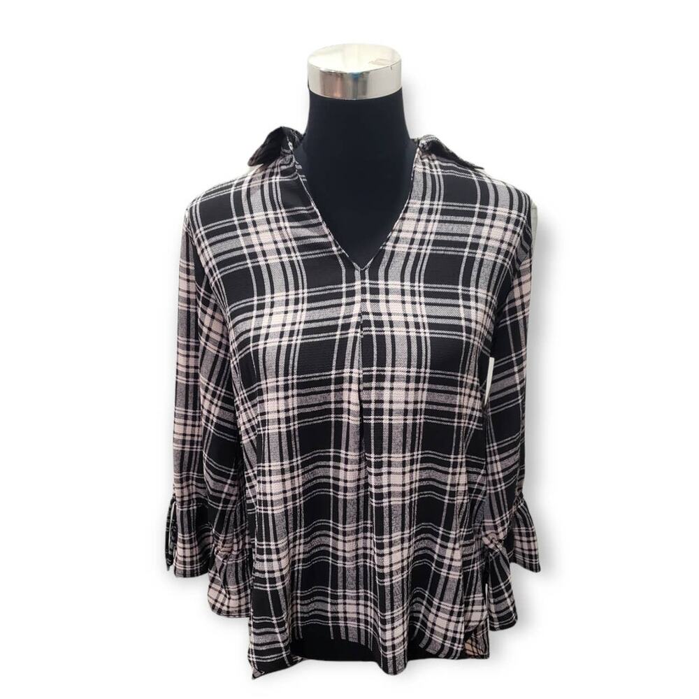 Lynn Ryan Black Plaid High Low Adjustable Wrist Long Sleeved Shirt